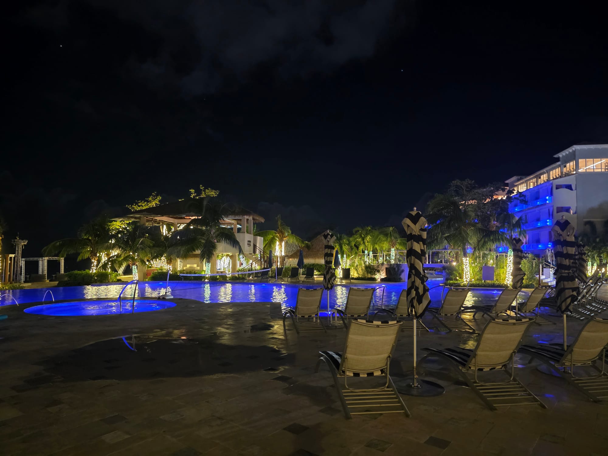 Sandals Dunn's River trip photo 5